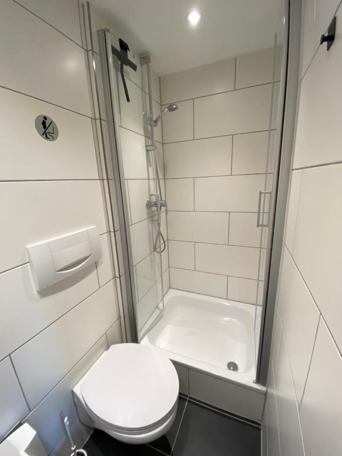 Koblenz - Eigenes Bad,Kueche - Wifi - Parkplatz - 2 Og Apartment Exterior photo